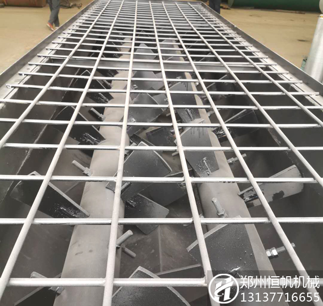 雙軸臥式攪拌機(jī)(圖1) 雙臥軸攪拌機(jī)